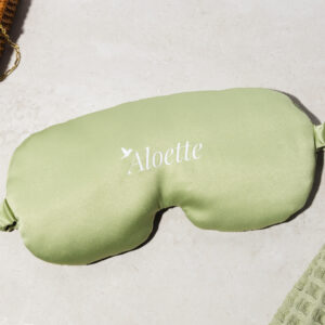 weighted eye mask flat lay tile 1080x1080 72dpi
